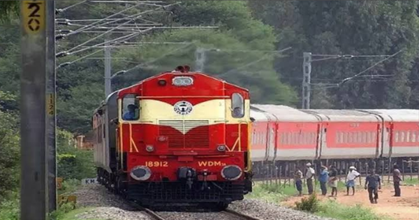 भारतीय रेलवे एलएचबी कोच: रेल यात्रियों के लिए बड़ी खुशखबरी! अब सभी लंबी दूरी की ट्रेनें चलेंगी LHB कोच के साथ