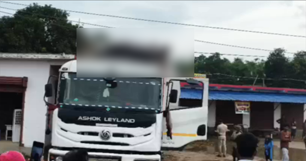 किशनगंज हादसा: 11 हजार वोल्ट की हाईटेंशन लाइन की चपेट में आया ट्रक ड्राइवर, मौके पर मौत