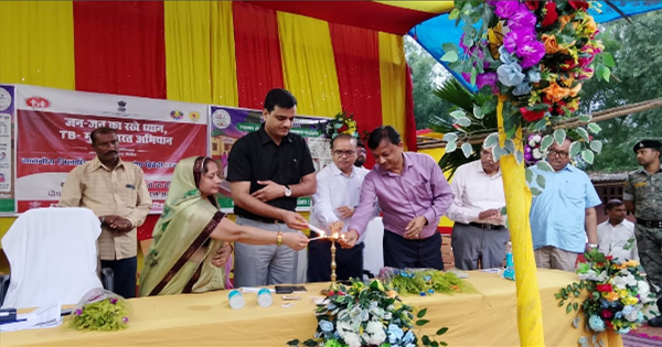 कटिहार में टीबी मुक्त भारत अभियान: कटिहार में टीबी मुक्त भारत अभियान को मिली नई रफ्तार, डीएम ने शुरू की ‘निश्चय मित्र’ पहल से मरीजों को मिलेगा सामाजिक सहयोग