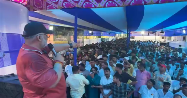 पूर्णिया में सांसद पप्पू यादव की खेल सामग्री वितरण पहल