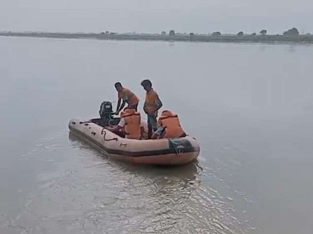 महानंदा नदी हादसा
