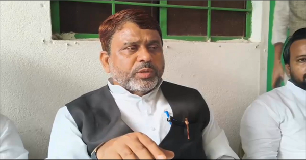 उर्दू शिक्षक स्थानांतरण विवाद: उर्दू शिक्षकों के स्थानांतरण और TRE-4 भर्ती पर AIMIM का सरकार पर हमला, अख्तरुल ईमान ने उठाए सवाल