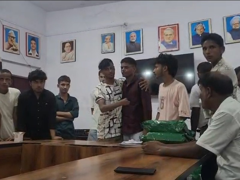 किशनगंज PM श्री स्कूल मारपीट