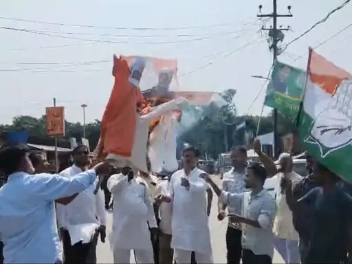 SIR विरोध प्रदर्शन